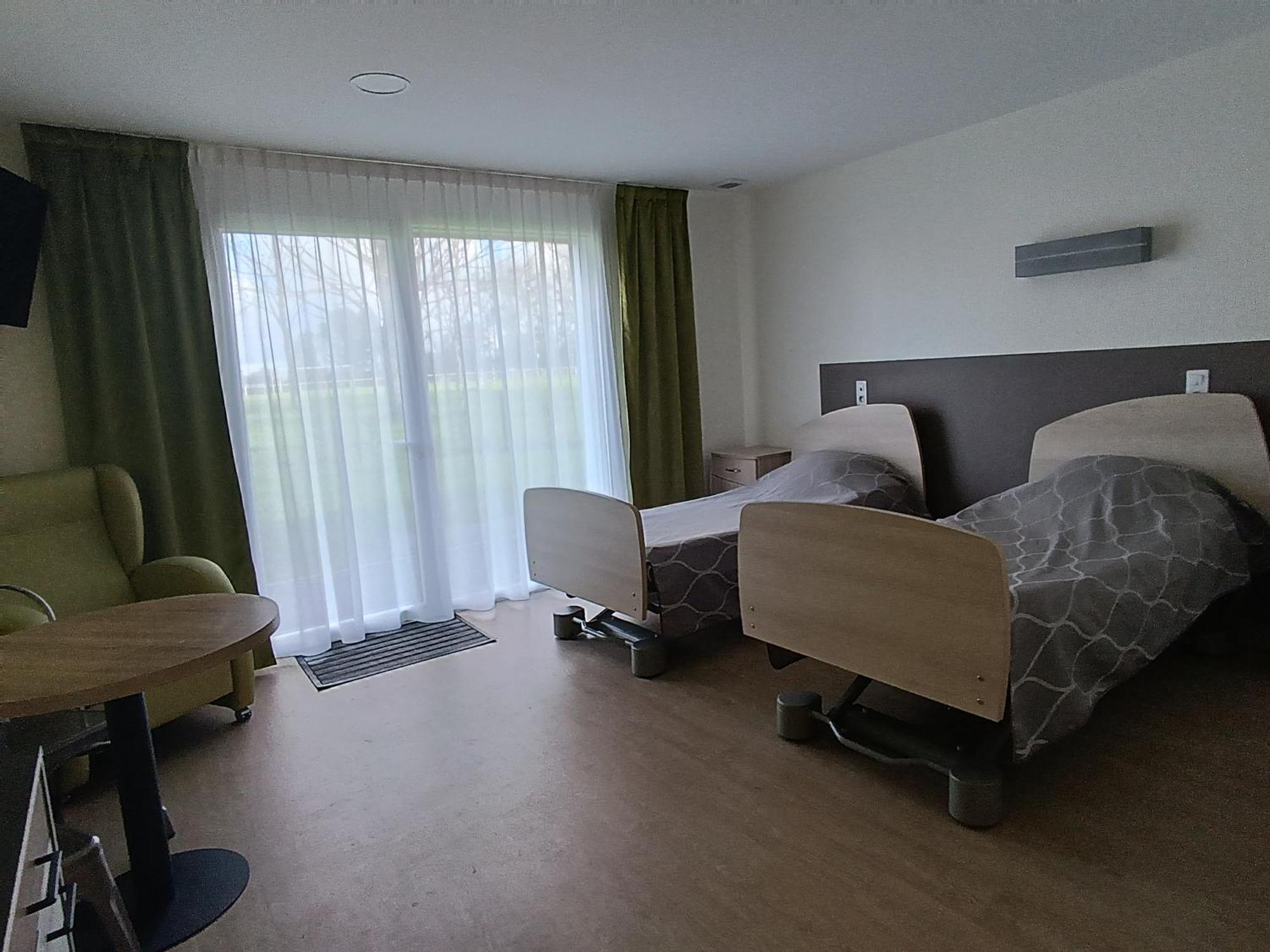 Relais Les Rives Du Lac Coulonges-sur-Sarthe Esterno foto